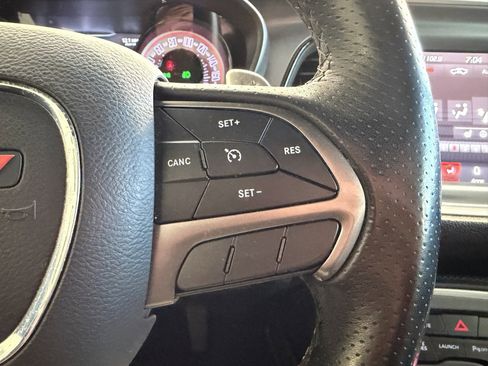 Used 2019 Dodge Challenger R/T Scat Pack w/ Shaker Package image 19