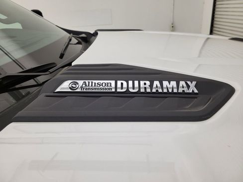 New 2025 Chevrolet Silverado 3500 W/T image 22