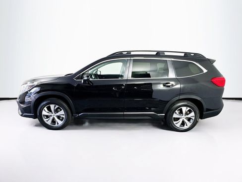 Used 2023 Subaru Ascent Premium w/ Convenience Package AWD/4WD image 4