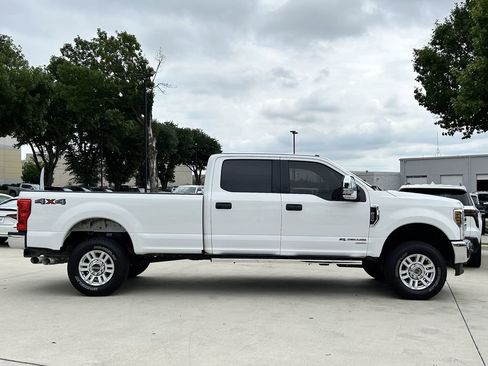Used 2019 Ford F250 XLT AWD/4WD image 3