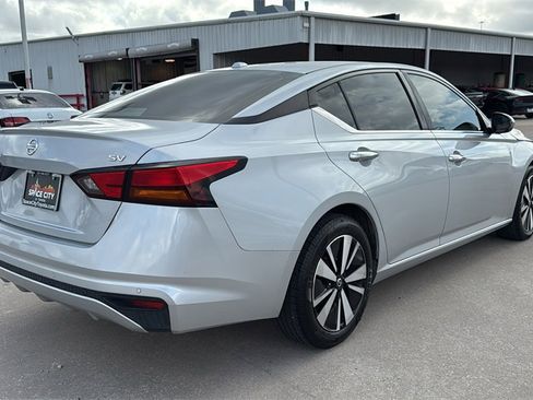 Used 2021 Nissan Altima 2.5 SV image 7