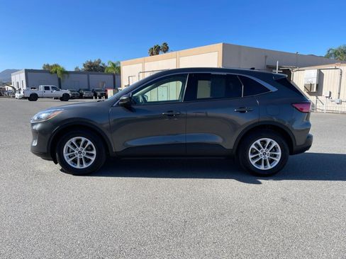 Used 2020 Ford Escape SE FWD image 8
