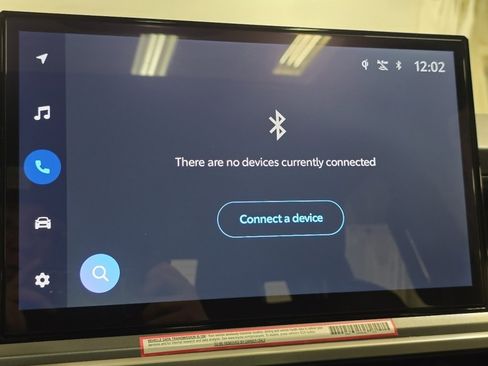 Used 2024 Toyota Tacoma TRD Off-Road image 6