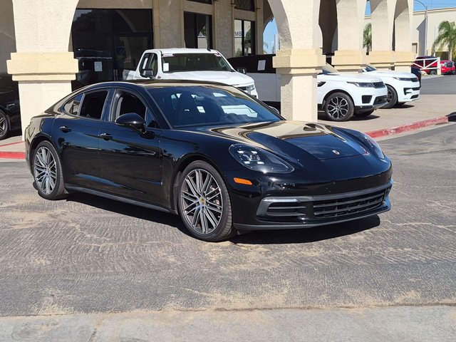Used 2018 Porsche Panamera image 3