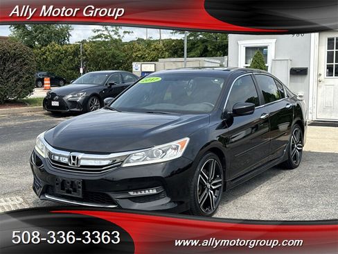 Used 2017 Honda Accord Sport image 1
