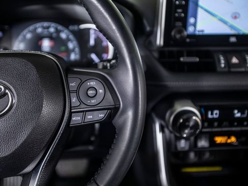 Used 2019 Toyota RAV4 Limited image 35