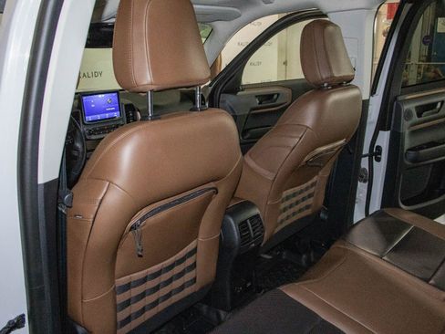 Used 2021 Ford Bronco Sport Badlands w/ Badlands Package AWD/4WD image 9