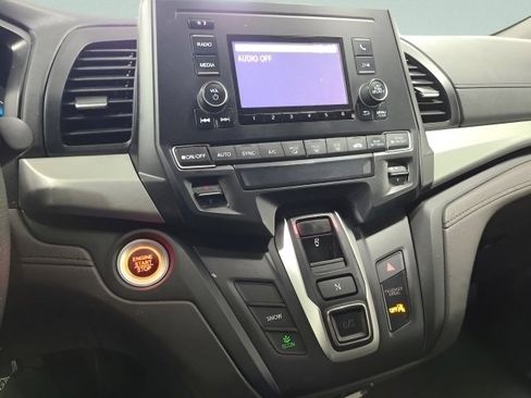 Used 2019 Honda Odyssey LX image 30