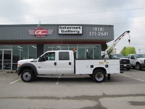 Used 2012 Ford F550 2WD Crew Cab Super Duty w/ Payload Upgrade Pkg image 16
