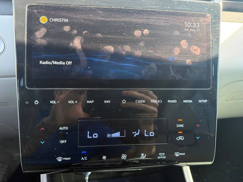 Used 2022 Hyundai Tucson Limited FWD image 16
