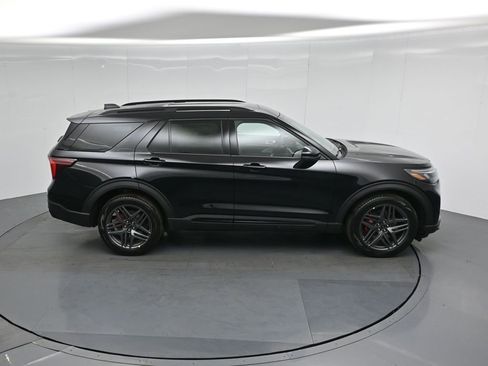 New 2026 Ford Explorer ST AWD/4WD image 39