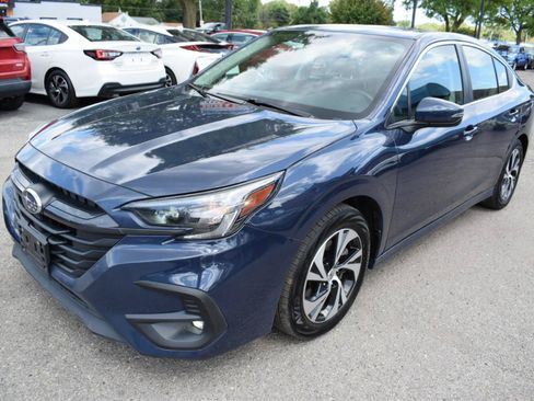 Used 2024 Subaru Legacy Premium AWD/4WD image 2