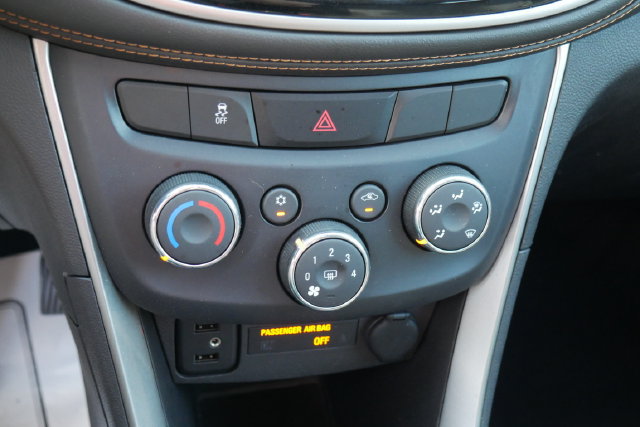 Used 2017 Chevrolet Trax LT FWD image 19
