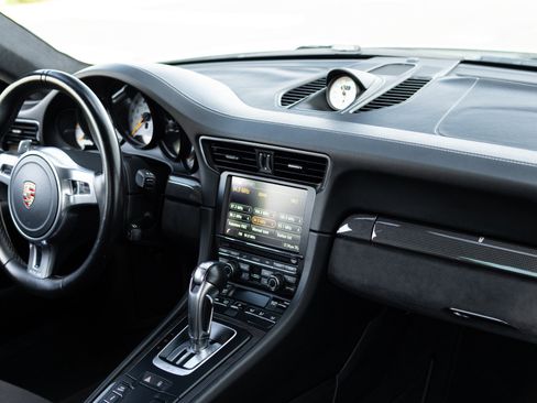 Used 2015 Porsche 911 GT3 image 53
