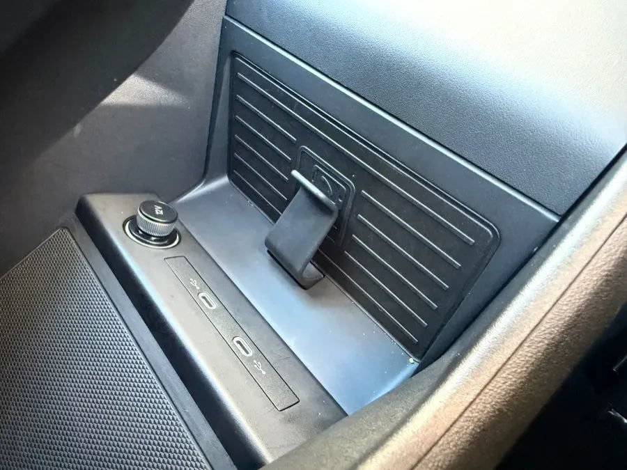 Used 2023 Audi Q4 e-tron Premium Plus AWD/4WD image 25
