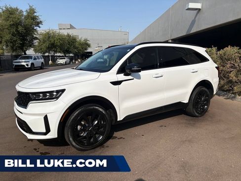 Used 2023 Kia Sorento SX AWD/4WD image 1