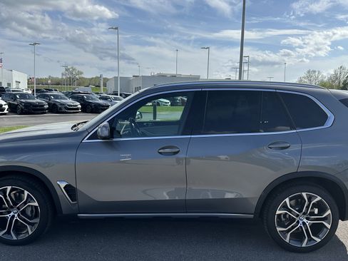 Used 2026 BMW X5 xDrive40i image 7