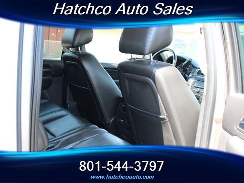 Used 2012 Chevrolet Suburban LT AWD/4WD image 19