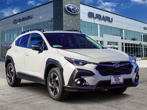 Certified 2024 Subaru Crosstrek 2.5i Limited w/ Crosstrek Mirror Package image 3