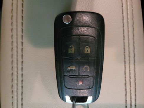 Used 2015 Buick Verano Convenience image 32