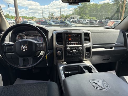 Used 2017 RAM 1500 Big Horn AWD/4WD image 23