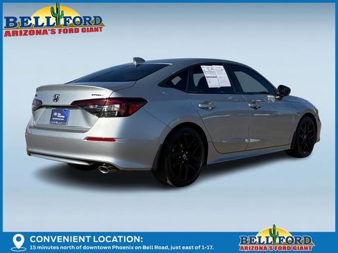 Used 2025 Honda Civic Sport image 3