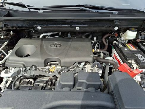 Certified 2024 Toyota RAV4 LE AWD/4WD image 26