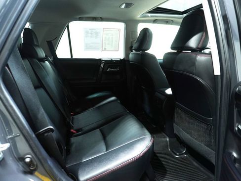 Certified 2024 Toyota 4Runner TRD Off-Road Premium w/ Moonroof Package AWD/4WD image 15