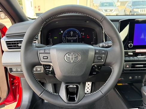 New 2026 Toyota Camry SE FWD image 19