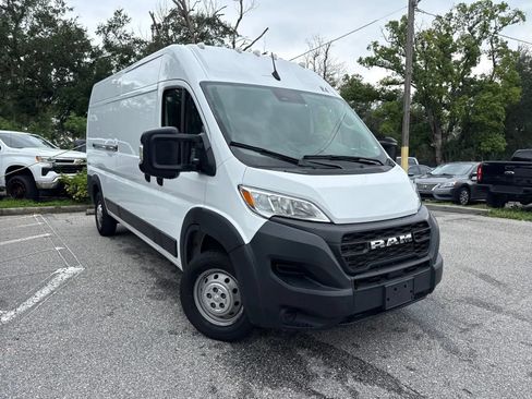 Used 2023 RAM ProMaster 2500 FWD image 5