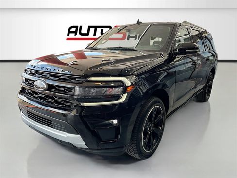 Used 2024 Ford Expedition Max Limited image 3