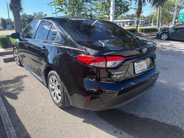 Used 2026 Toyota Corolla LE FWD image 7
