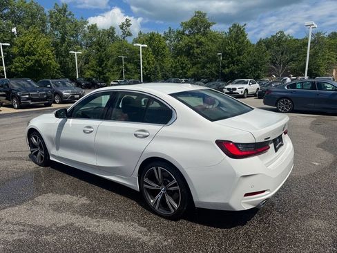 Used 2024 BMW 330i xDrive Sedan w/ Premium Package AWD/4WD image 2