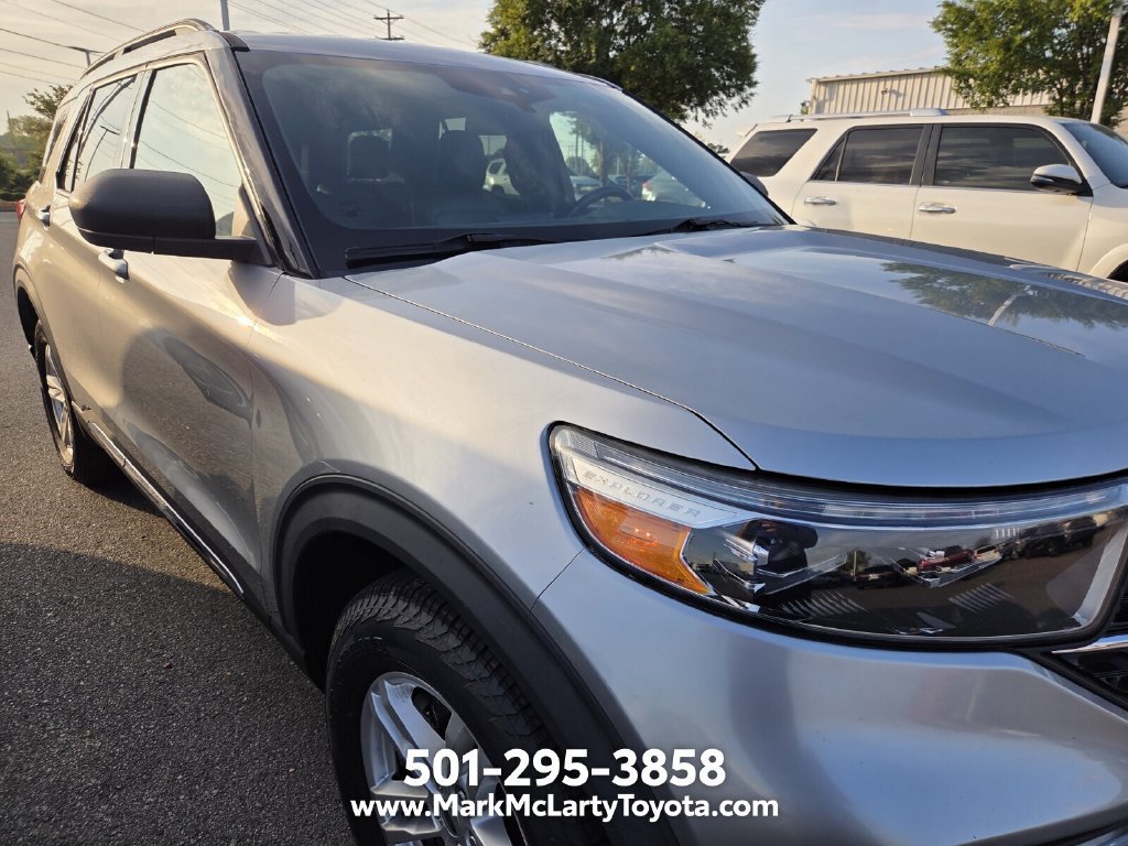 Used 2020 Ford Explorer XLT w/ Equipment Group 202A AWD/4WD image 9