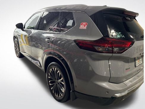 Certified 2024 Nissan Rogue Platinum w/ Platinum Premium Package image 6