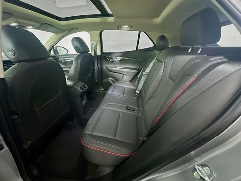 Used 2023 Buick Envision Essence w/ Sport Touring Package image 27