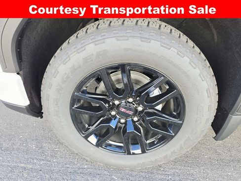 New 2026 GMC Sierra 1500 Pro AWD/4WD image 18