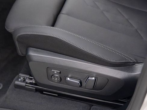 New 2026 BMW X3 xDrive30 image 16