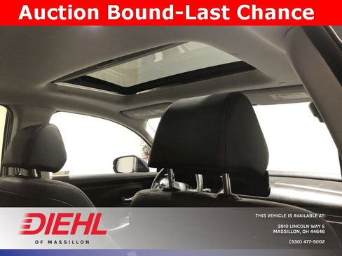 Used 2024 Honda HR-V EX-L image 12