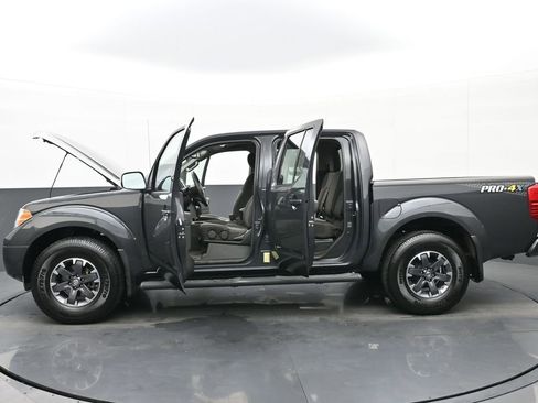 Used 2015 Nissan Frontier PRO-4X image 52