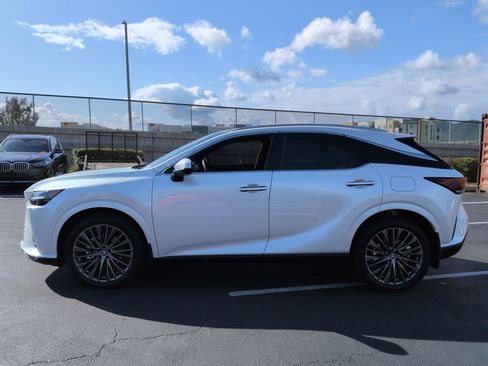 Used 2026 Lexus RX 350 w/ Convenience Package AWD/4WD image 7