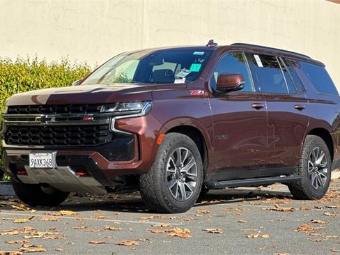 Used 2022 Chevrolet Tahoe Z71 w/ Off-Road Capability Package image 8