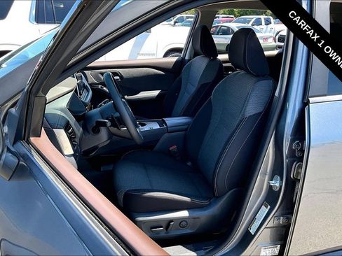 Used 2023 Nissan Rogue SV FWD image 20