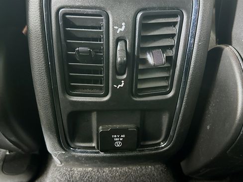 Used 2021 Jeep Grand Cherokee Laredo X AWD/4WD image 28