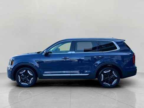 Used 2025 Kia Telluride S image 8