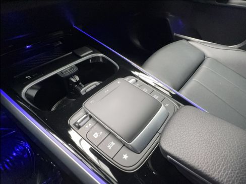 Used 2023 Mercedes-Benz EQB 300 4MATIC w/ Exclusive Package image 42