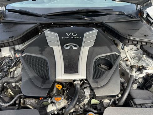 Used 2018 INFINITI Q60 3.0t Luxe w/ Sensory Package 3.0T Luxe RWD image 24