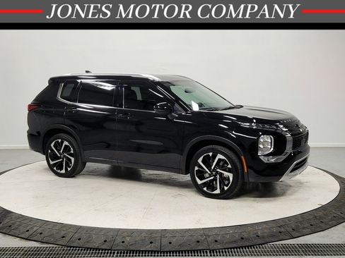 Used 2024 Mitsubishi Outlander SEL image 1