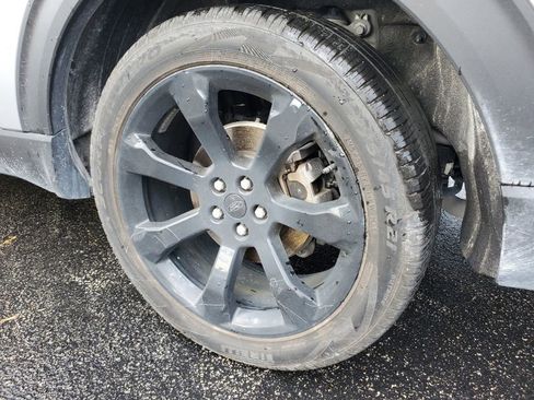 Used 2023 Ford Explorer ST-Line w/ Class IV Trailer Tow Package image 5