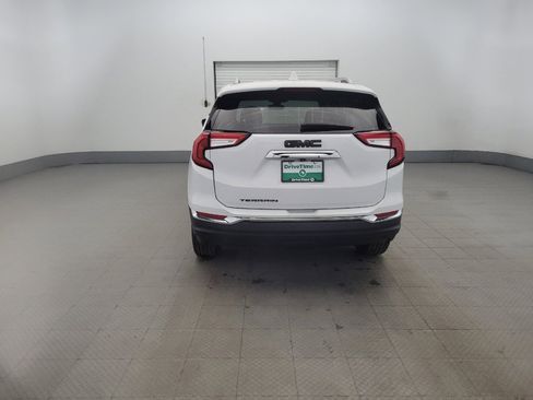 Used 2022 GMC Terrain SLT image 6